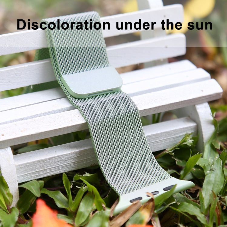 For Apple Watch Ultra 49mm&amp;Watch Ultra 2 49mm / Series 10 46mm / 9&amp;8&amp;7 45mm / SE 3&amp;SE 2&amp;6&amp;SE&amp;5&amp;4 44mm / 3&amp;2&amp;1 42mm Color-changing Magnetic Nylon Watch Band, 44mm