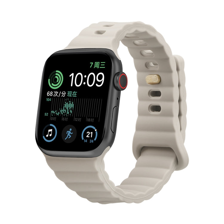 Reverse Buckle Silicone Watch Band, For Apple Watch Ultra 49mm / Series 8&amp;7 45mm / SE 2&amp;6&amp;SE&amp;5&amp;4 44mm / 3&amp;2&amp;1 42mm, For Apple Watch Series 8&amp;7 41mm / SE 2&amp;6&amp;SE&amp;5&amp;4 40mm / 3&amp;2&amp;1 38mm