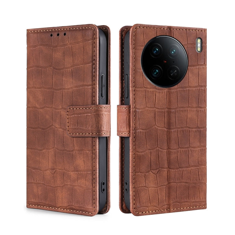 Skin Feel Crocodile Magnetic Clasp Leather Phone Case, For OPPO Reno9 5G / Reno9 Pro 5G, For OPPO Reno9 Pro+ 5G, For Realme 10 Pro 5G, For Realme 10 Pro+ 5G, For vivo X90 Pro 5G, For TCL 40R 5G