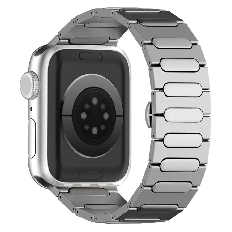 Oval Butterfly Buckle Titanium Alloy Watch Band, For Apple Watch SE 2023 44mm, For Apple Watch Ultra 2 49mm, For Apple Watch Series 9 45mm, For Apple Watch Ultra 49mm, For Apple Watch Series 8 45mm, For Apple Watch SE 2022 44mm