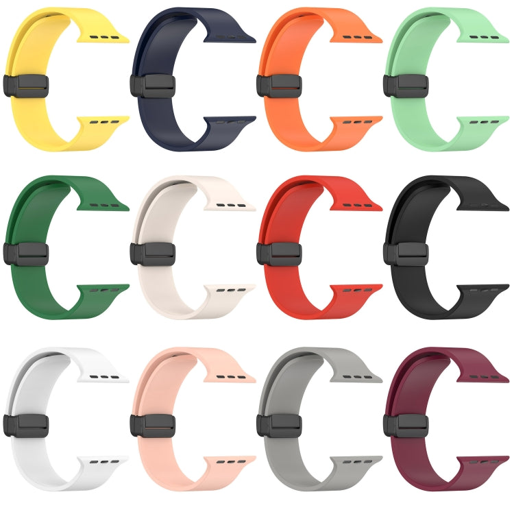 Magnetic Black Buckle Smooth Silicone Watch Band, For Apple Watch Series 8&amp;7 41mm